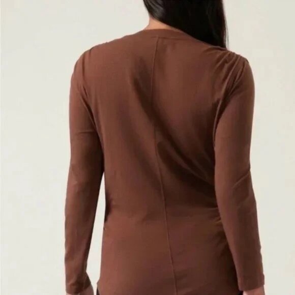 Athleta Outbound Top Women's Long Sleeve Active Fashion Shirt Brown Size Large - Picture 2 of 9